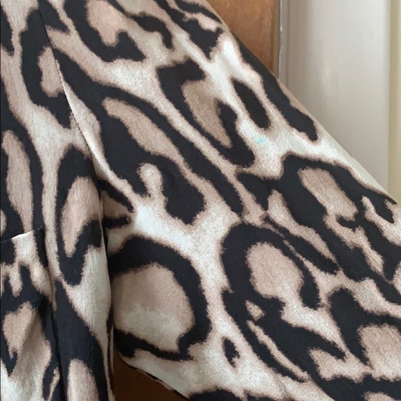 Diane von furstenberg leopard 100% silk blouse - Picture 3 of 6